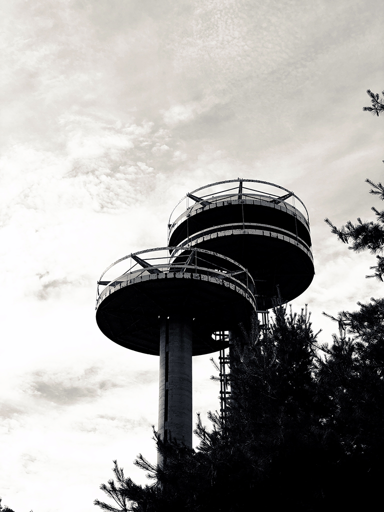 New York World's Fair Philip Johnson Pavilion - photo by Bob Borson