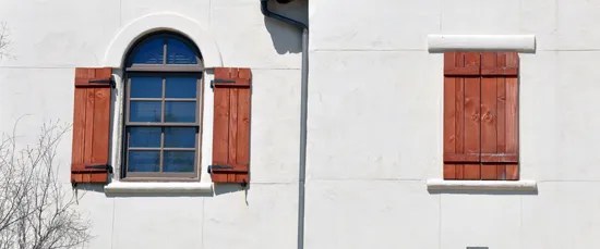 Bad shutters on a building